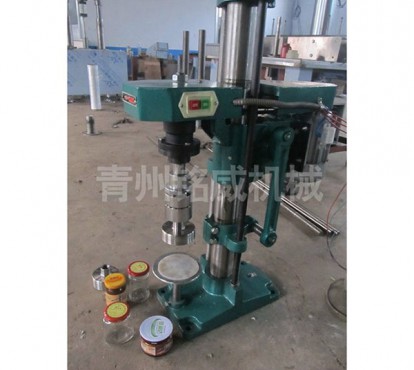 半自動旋蓋機(jī)